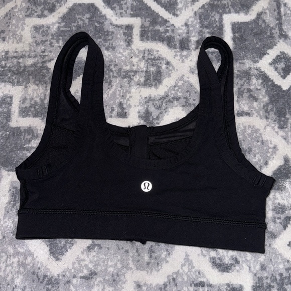 Lululemon Drop It Like It's Hot Bra Bordeaux Drama Released: 10/2015 - Picture 3 of 8